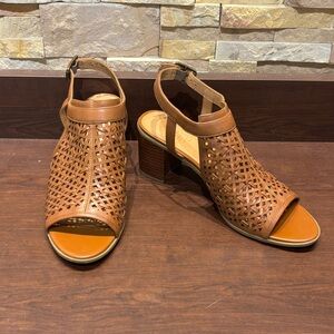 Women’s Franco Sarto Size 11 wedges. EUC!